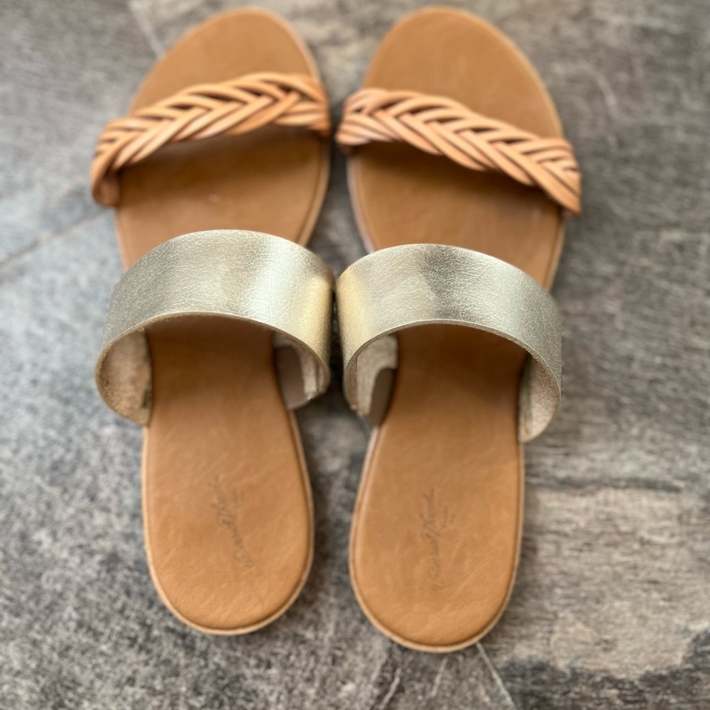 Women’s Universal Thread Sandals Size 10